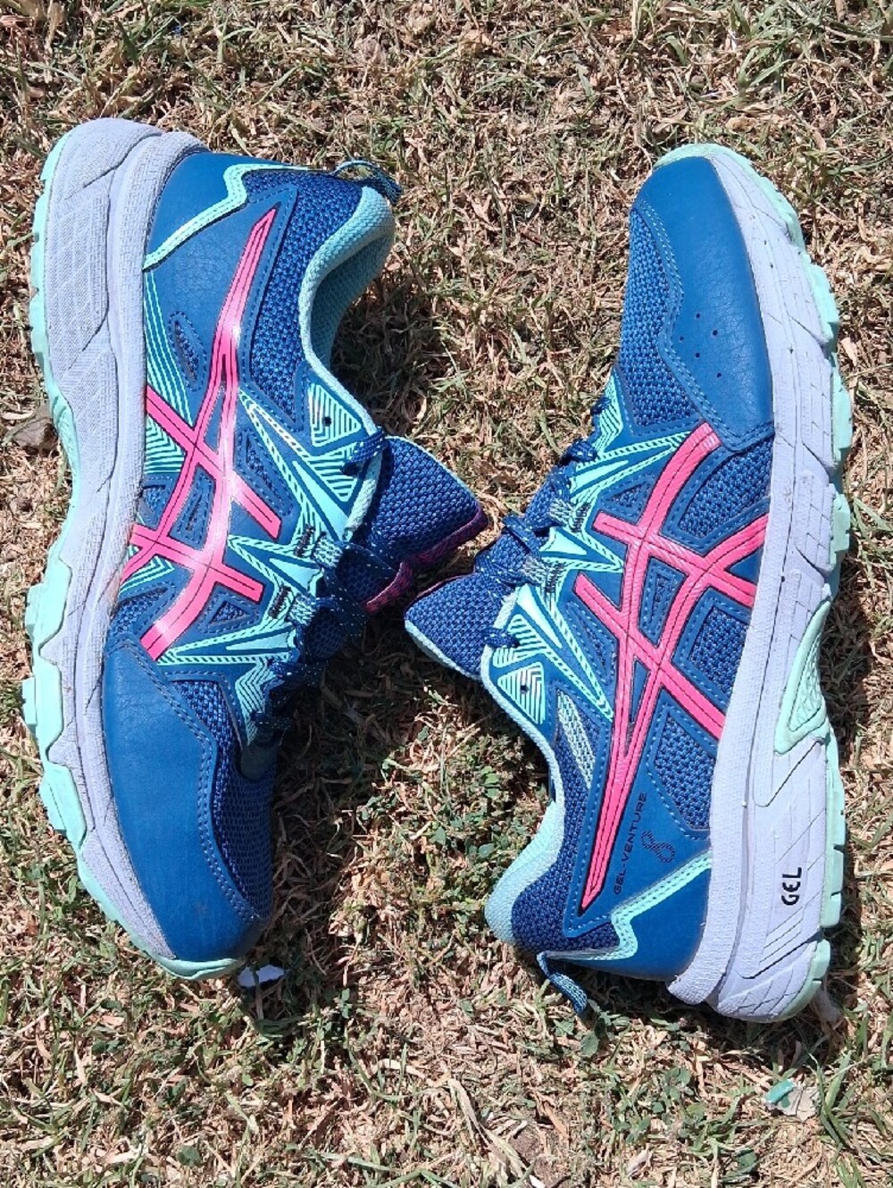 ASICS Gel Venture 8 Women's Blue Shoes with Pink Accents - Picture 6 of 12